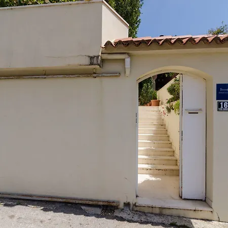 Διαμέρισμα Olga